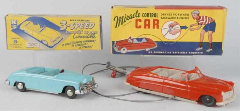 Appraisal: Lot of Plastic Automobile Toys Description American Includes one wind-up