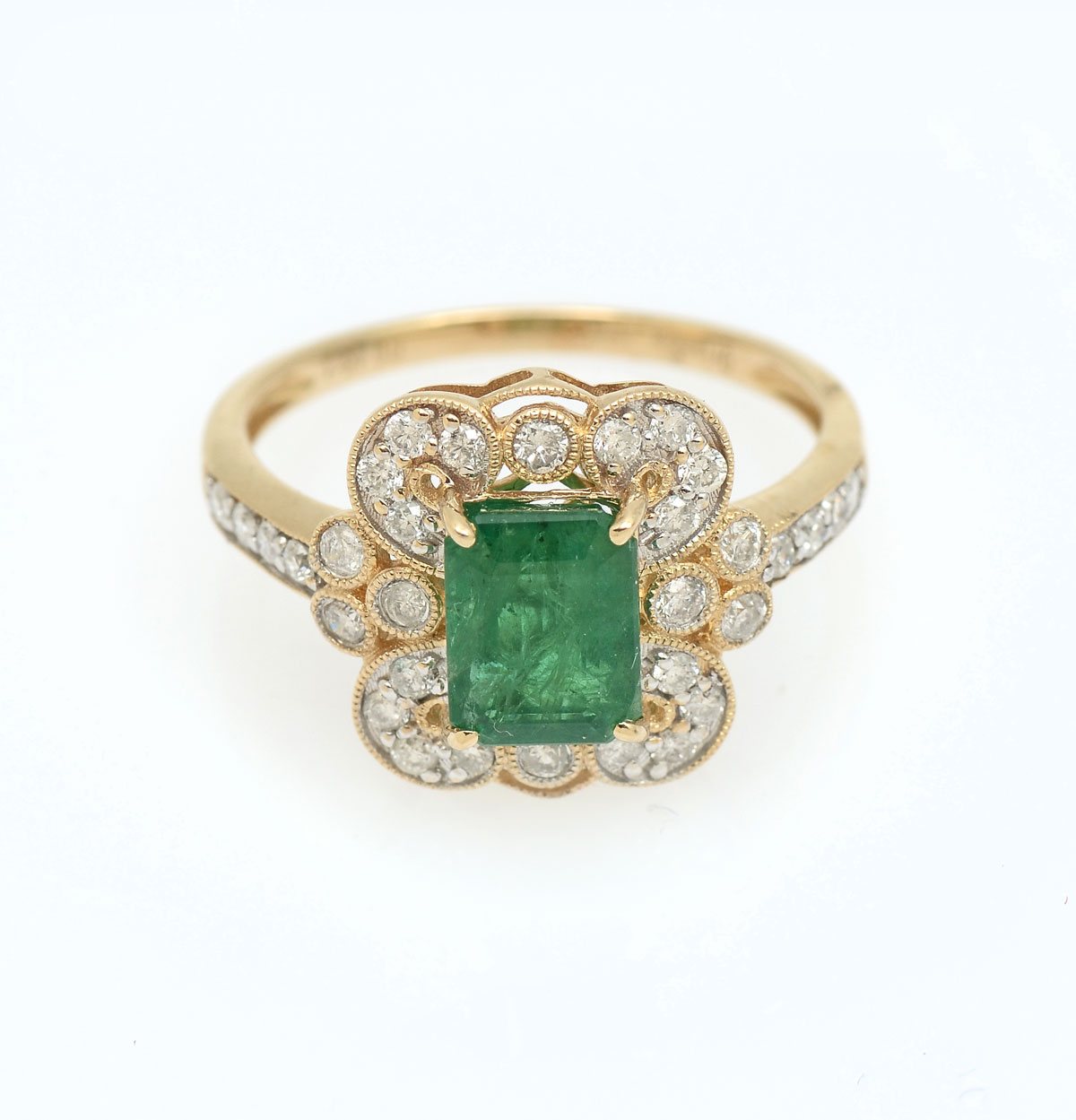 Appraisal: K EMERALD DIAMOND RING CT emerald set within a floral