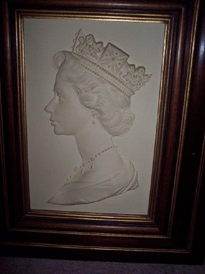 Appraisal: A Royal Worcester plaque Portrait of Her Majesty Queen Elizabeth