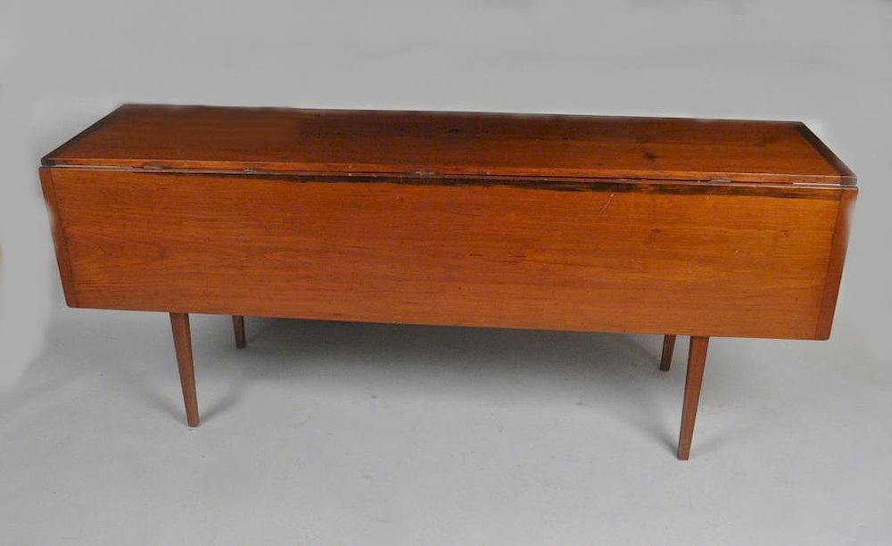 Appraisal: American Country Pine Drop Leaf Harvest Table with breadboard ends