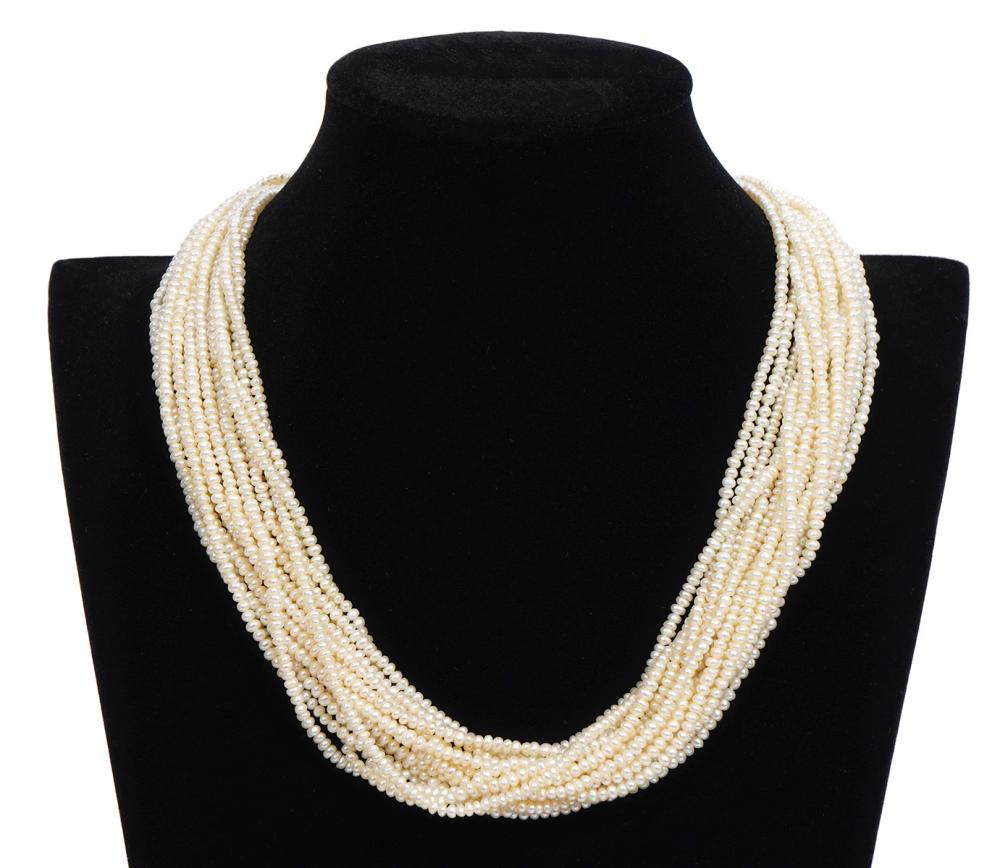 Appraisal: K ITALIAN YG PEARL STRAND NECKLACEItalian strand pearl necklace features