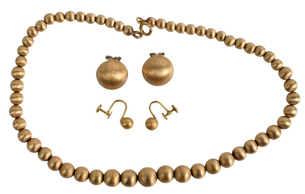 Appraisal: Set of Matching Jewelry to include karat yellow gold bead