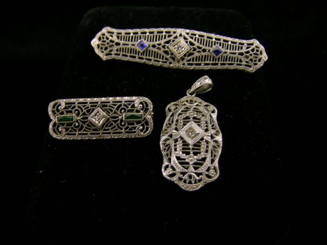 Appraisal: Two Victorian style filigree bar pins including K two tone