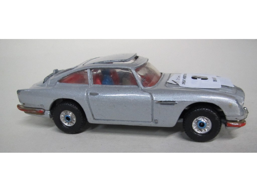 Appraisal: Corgi James Bond Austin Martin DB lacking passenger figure and