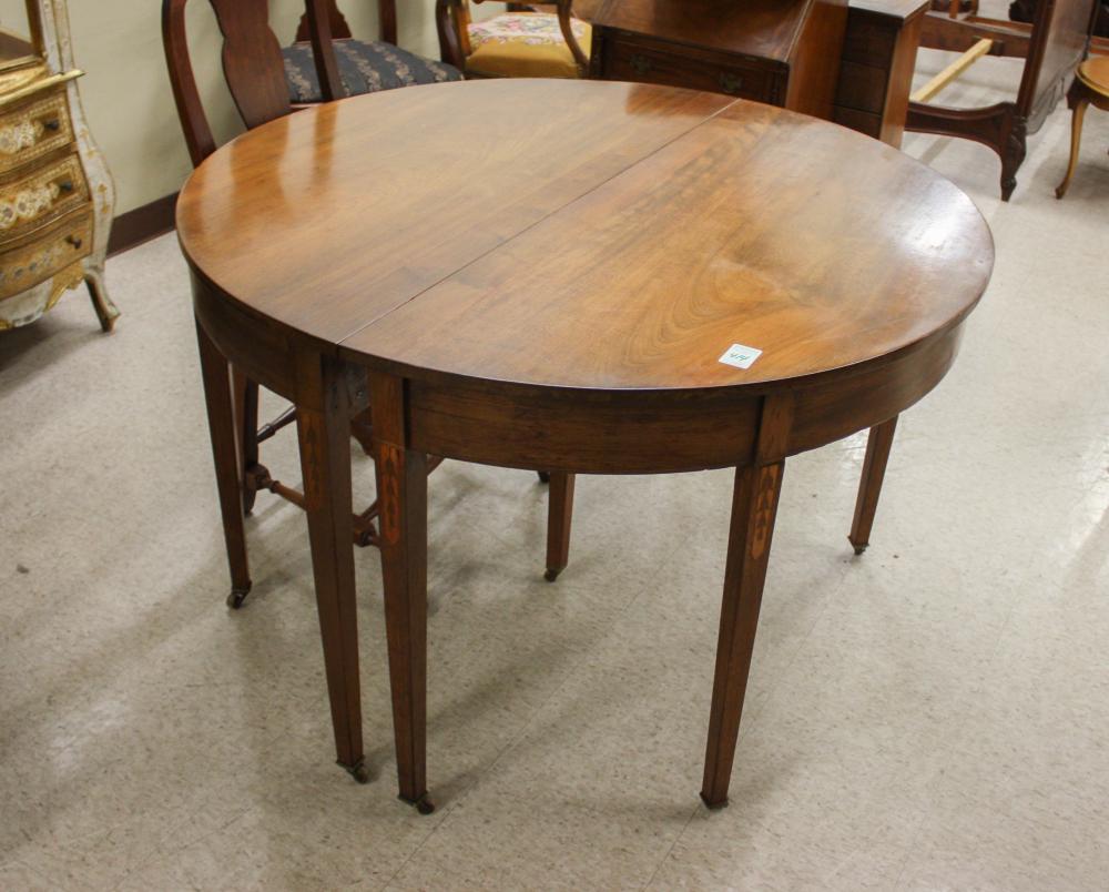 Appraisal: ROUND GEORGE III MAHOGANY DINING TABLE WITH THREE LEAVES English