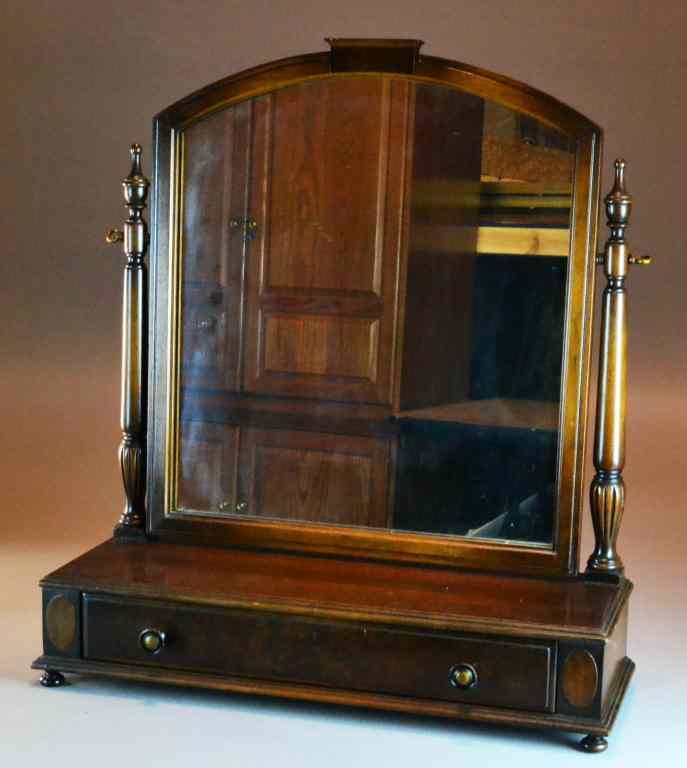 Appraisal: Fine Eastlake Mahogany Dressing Mirror StandWith one drawer finely dovetailed