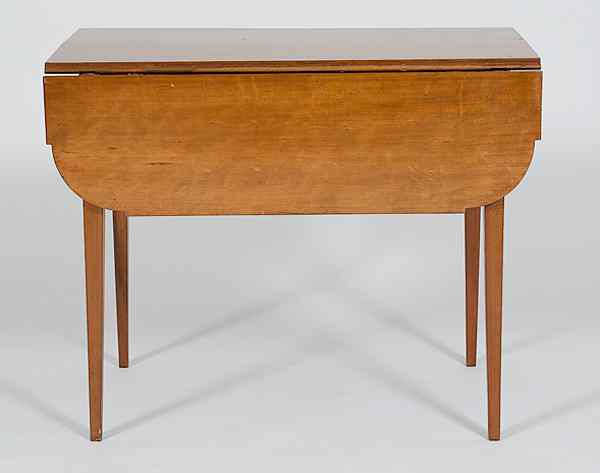 Appraisal: Hepplewhite Cherry Drop Leaf Table American ca - a Hepplewhite