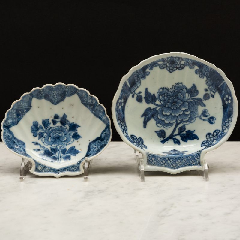 Appraisal: Two Chinese Export Blue and White Porcelain Shell Form Dishes