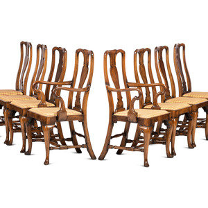 Appraisal: A Set of Queen Anne Style Walnut Chairs th Century