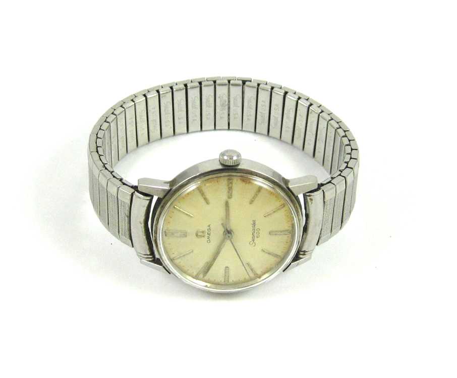 Appraisal: MAN'S VINTAGE OMEGA SEAMASTER WRIST WATCH Omega Watch co Swiss