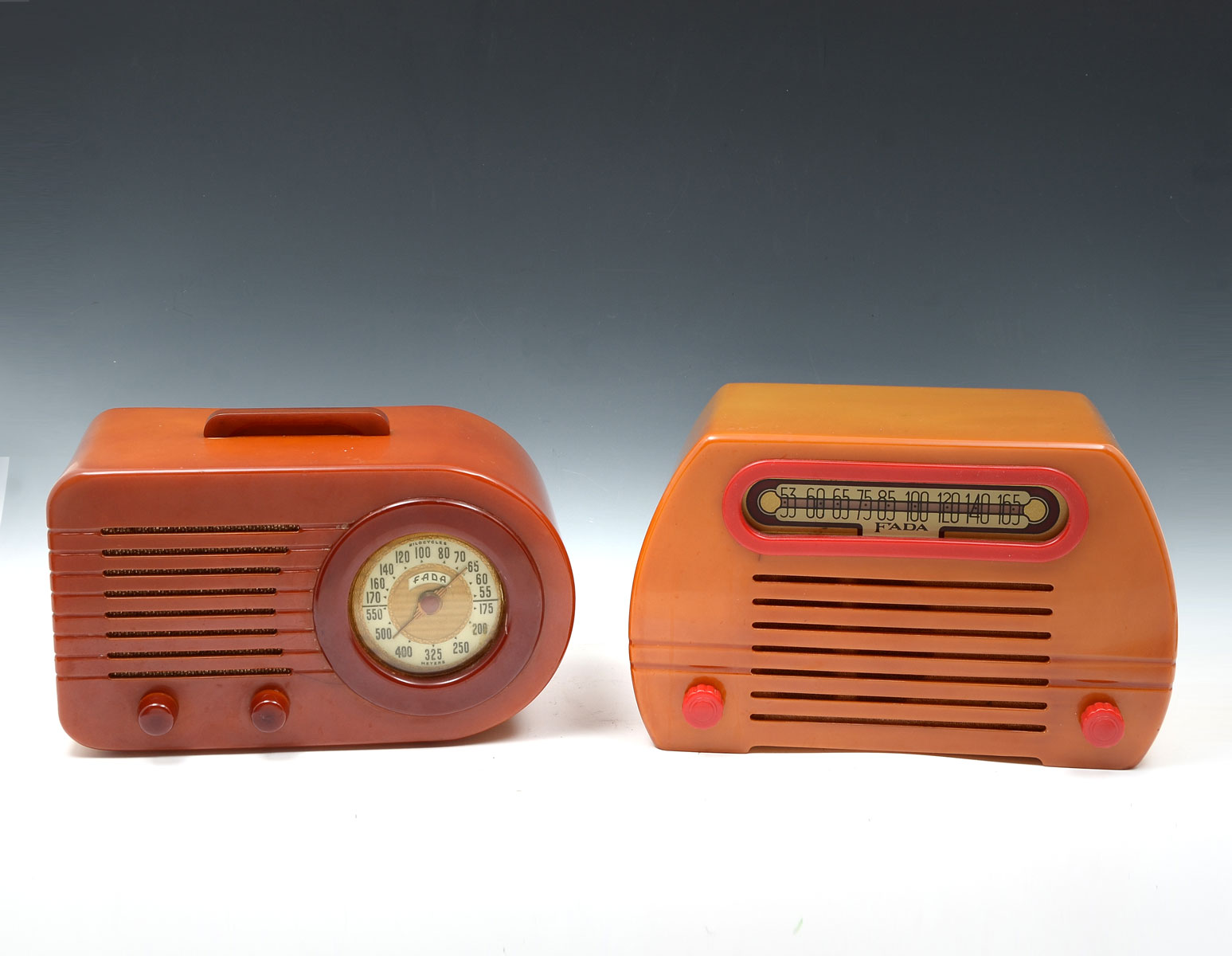 Appraisal: FADA BAKE-A-LITE RADIOS Fada having a Butterscotch case with Red