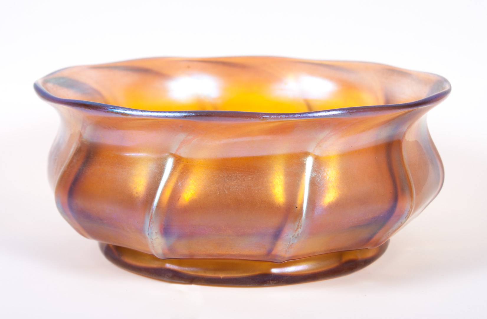 Appraisal: Tiffany favrile glass bowl first quarter- th century scalloped round