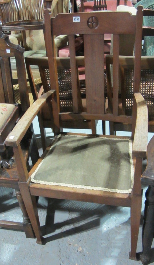 Appraisal: An Arts Crafts chair