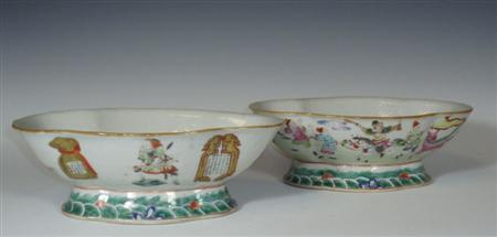 Appraisal: Two matched th century Chinese famille rose quatrefoil dishes one