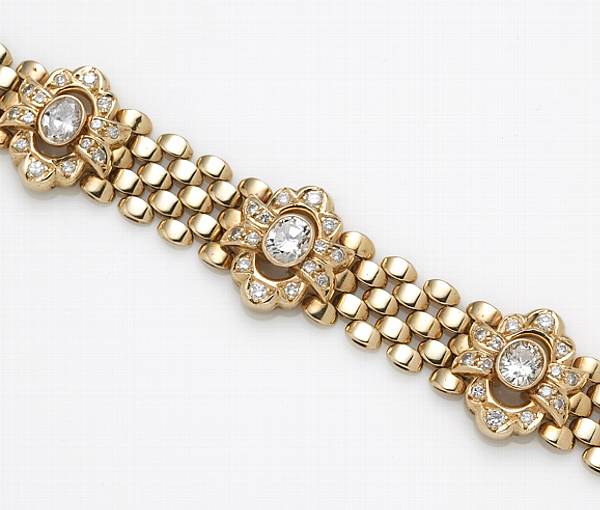 Appraisal: A diamond and fourteen karat gold bracelet estimated total diamond