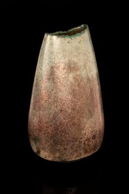 Appraisal: Stephen Murfitt born large earthenware vessel raku fired with lustrous