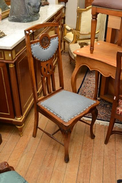 Appraisal: A PAIR OF ARTS AND CRAFTS SIDE CHAIRS IN OAK