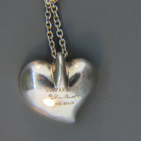 Appraisal: Tiffany Sterling Silver Heart Pendant Chain by Elsa Peretti heart