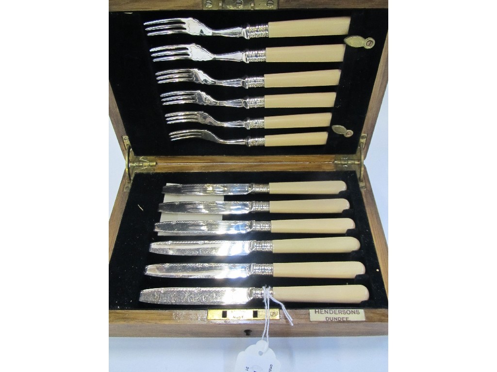 Appraisal: Cased twelve piece fruit cutlery set