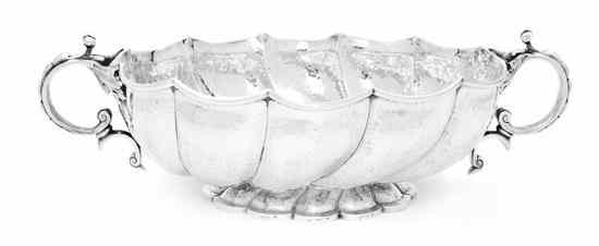 Appraisal: An Edwardian Silver Center Bowl Lambert Co London having applied