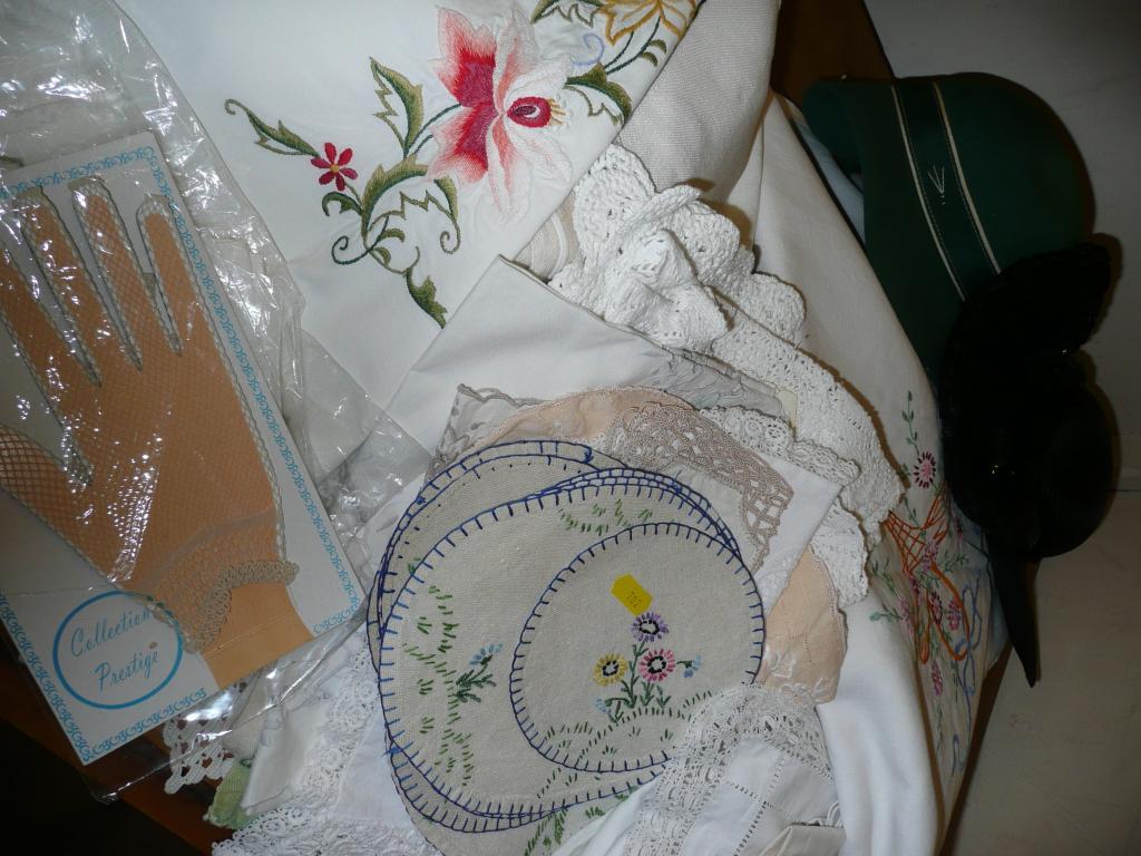 Appraisal: A quantity of table and dressing table linen some embroidered