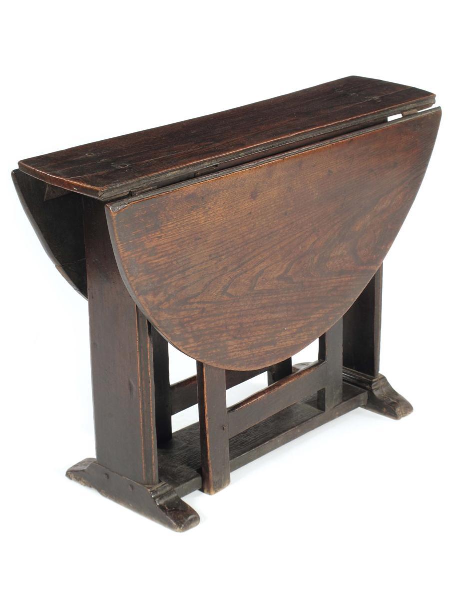 Appraisal: A small and rare Cromwellian elm gateleg table