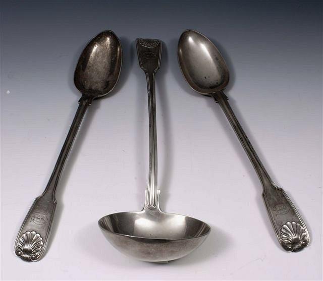 Appraisal: A VICTORIAN FIDDLE AND SHELL PATTERN SILVER LADLE London and