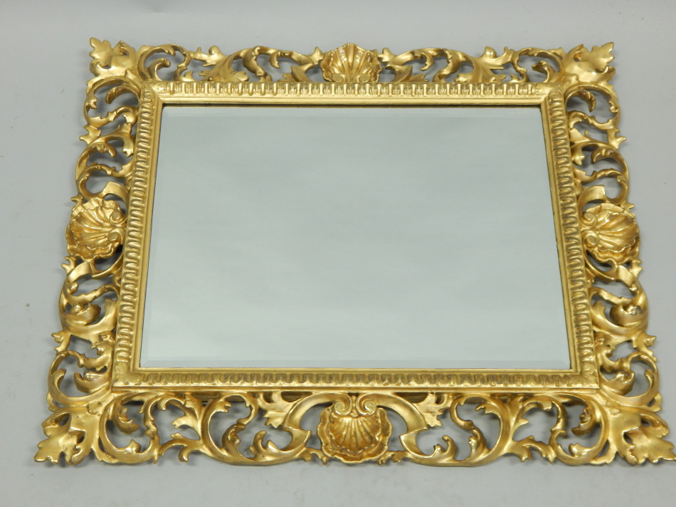 Appraisal: A late thC early thC Florentine gilt wood wall mirror