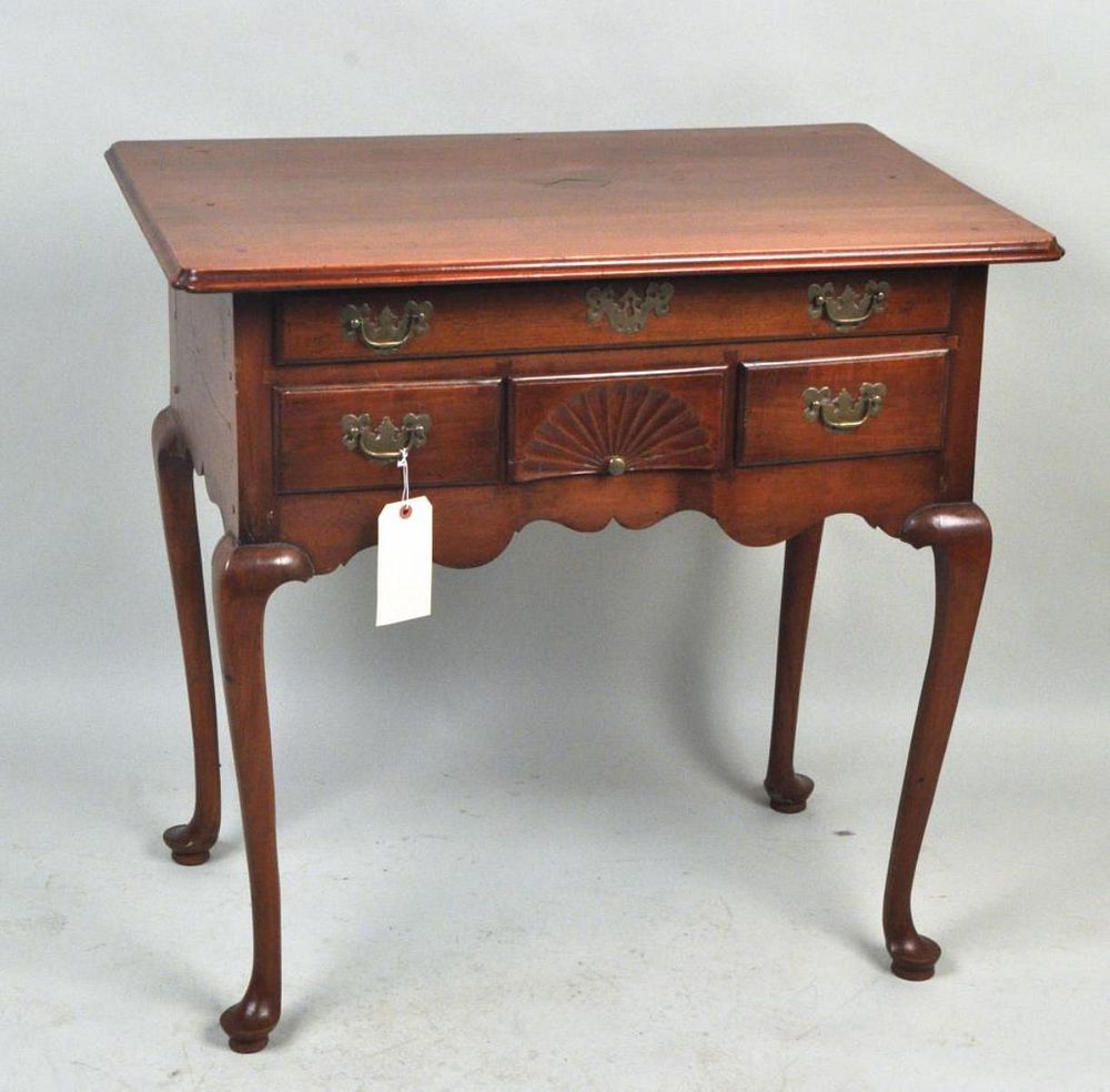 Appraisal: CT Queen Anne Shell Carved Cherrywood Lowboy with one long