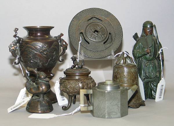 Appraisal: A group of assorted Asian metalwork other metal ornaments Including