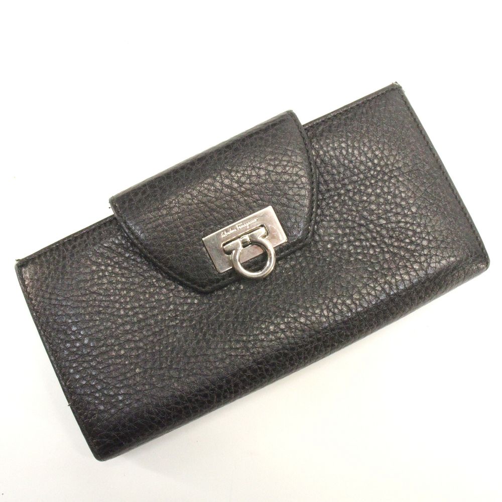 Appraisal: Salvatore Ferragamo Black Leather Wallet Salvatore Ferragamo black grained leather