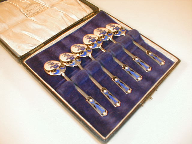 Appraisal: A cased set of six George V silver and enamel