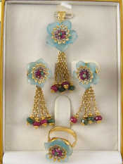 Appraisal: A suite of yellow metal tests carat gold ruby and