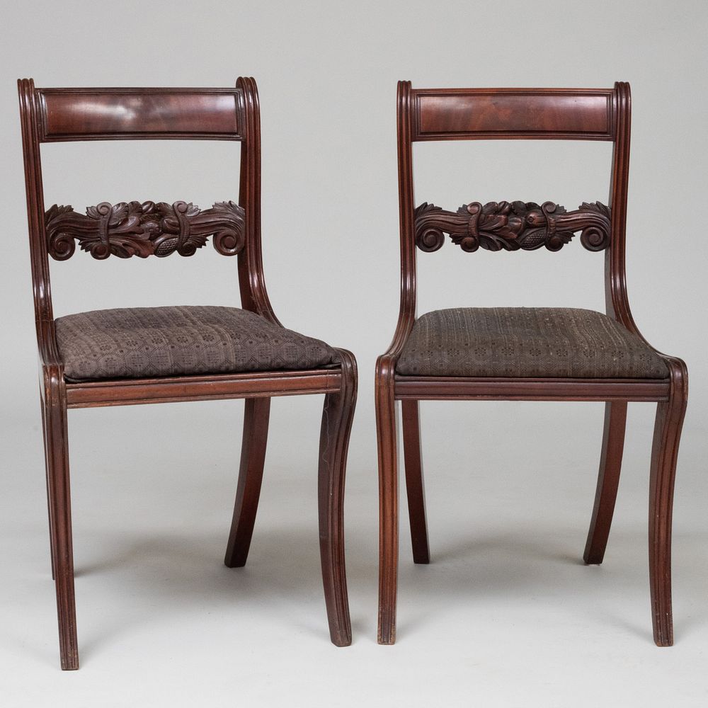 Appraisal: Pair of Federal Carved Mahogany Side Chairs x x in