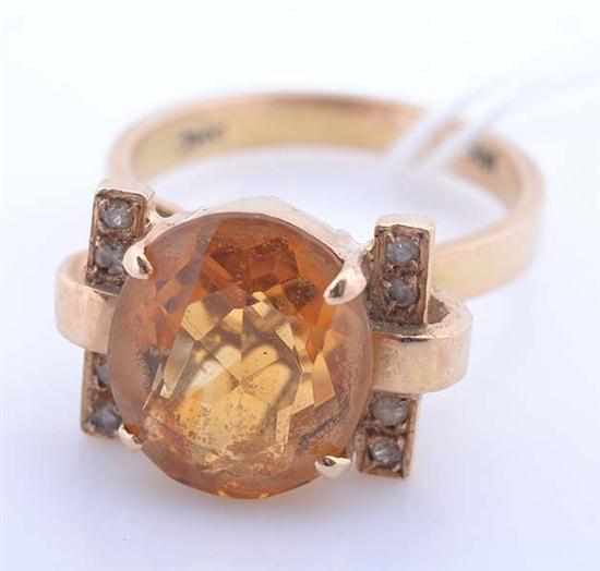 Appraisal: A CITRINE SET DRESS RING IN CT GOLD