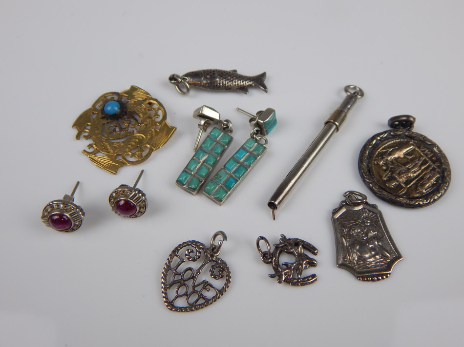 Appraisal: Various jewellery trinkets to include earrings fish pendant pencil pendants