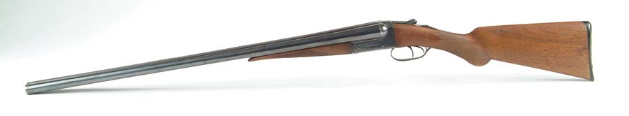 Appraisal: REMINGTON MODEL DOUBLE BARREL SHOTGUN Cal ga SN Blue finish