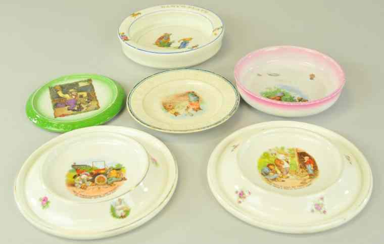 Appraisal: GROUPING OF BABY'S TEDDY BEAR PLATES c - China examples