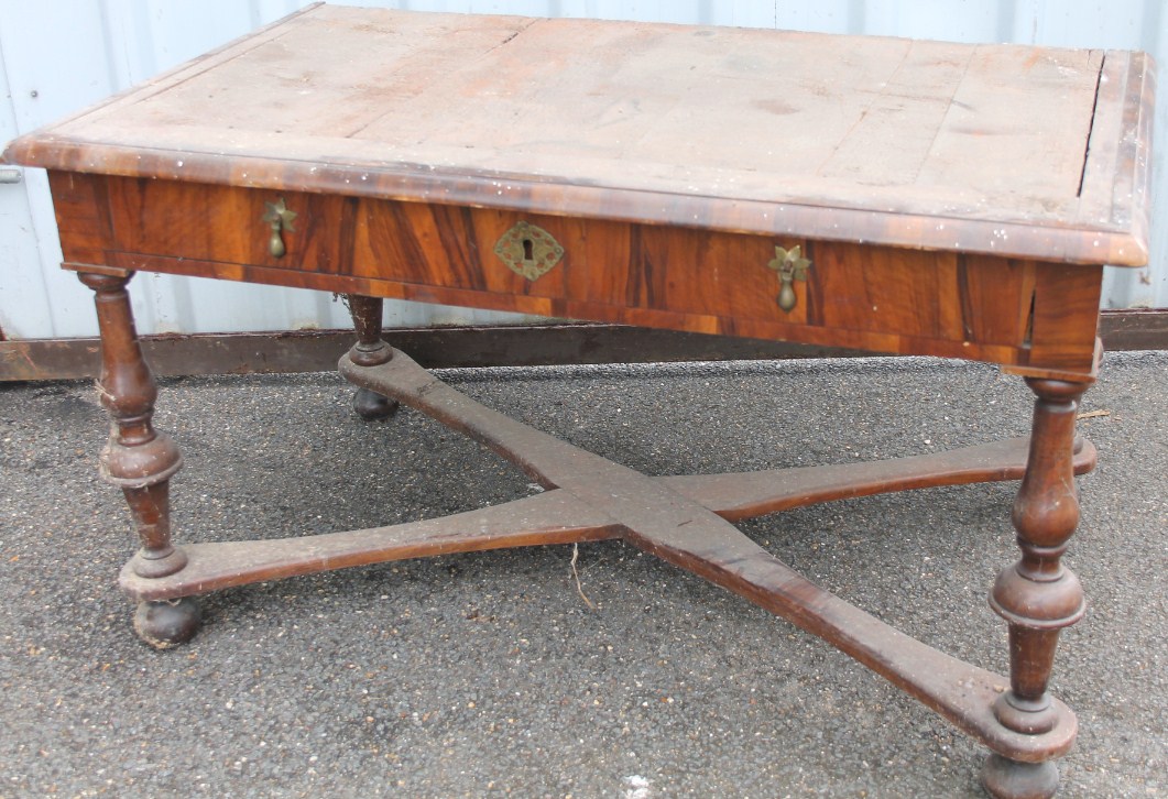 Appraisal: A Queen Anne style walnut cabinet base of rectangular outline