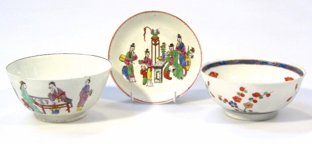 Appraisal: An thC English porcelain bowl and saucer in the oriental