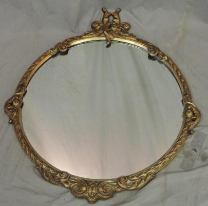 Appraisal: Round Giltwood Mirror From a Bronx NY estate Dimensions h