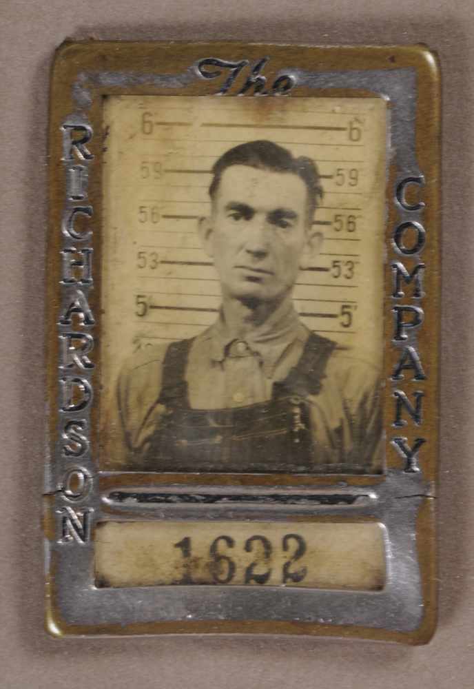 Appraisal: UNKNOWN C EMPLOYEE ID BADGE THE RICHARDSON CO Photographic print