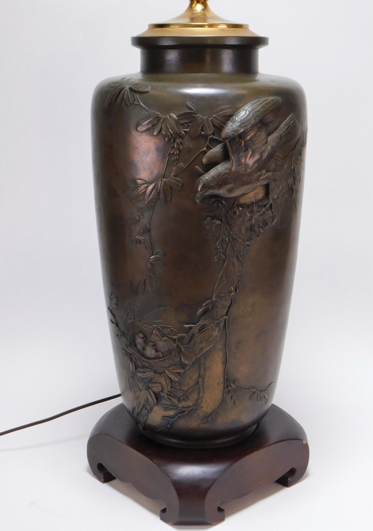 Appraisal: LG CHINESE BRONZE VASE TABLE LAMP China Qing DynastyBronze vase