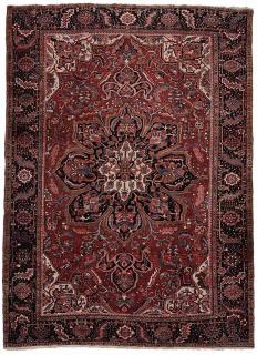 Appraisal: Heriz Carpet early to mid- th century large medallion leaf