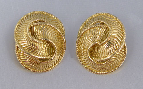 Appraisal: K GOLD INTERTWINED ''DOUBLE CIRCLE'' EARRINGS K yellow gold ''double