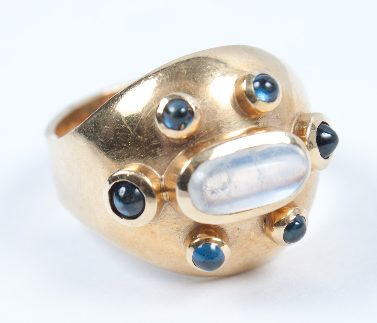 Appraisal: Lady's K gold sapphire moonstone ring size grams