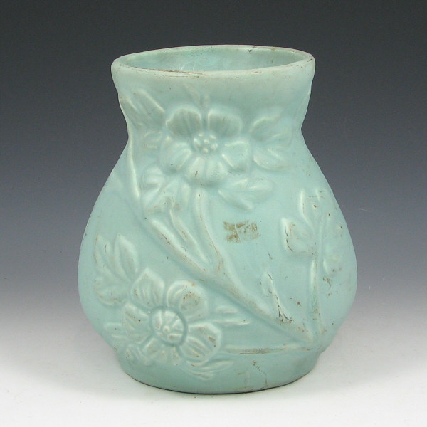 Appraisal: Hull Crab Apple Vase - Mint Crab Apple vase in