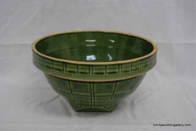 Appraisal: Antique c Nelson McCoy Stoneware Mixing BowlProduced by Nelson McCoy