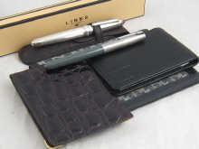 Appraisal: A Parker pen and a Links pen in leather case