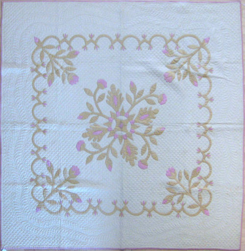 Appraisal: Appliqu rose variant quilt ca x